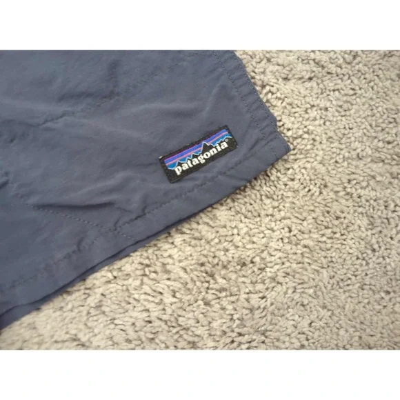 Patagonia‎ Shorts Mens Medium Gray Inseam:6" Pull On Elastic Waist Mesh Lined - Picture 2 of 9